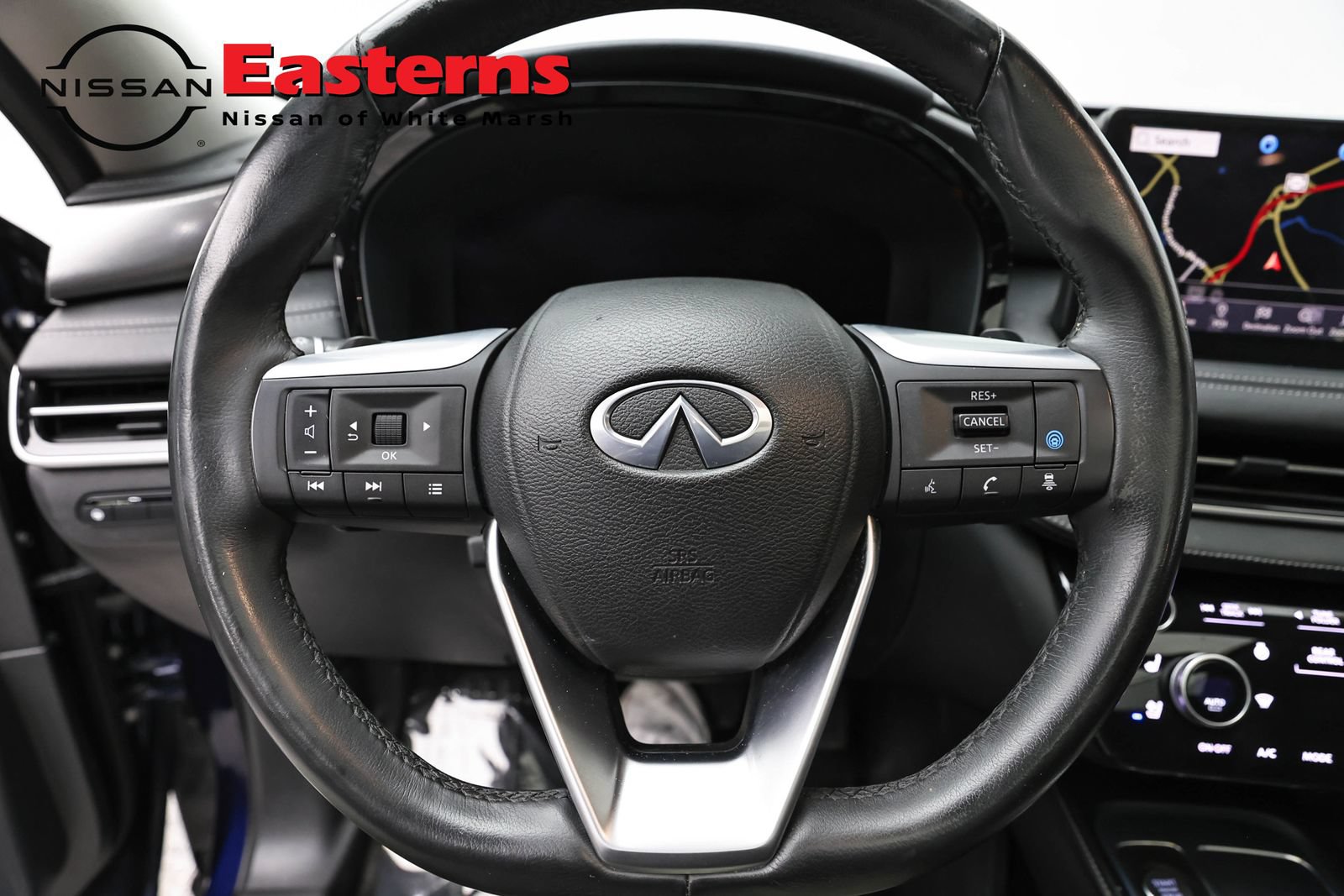 Used 2023 INFINITI QX60 Luxe w/ Cargo Package AWD/4WD image 10