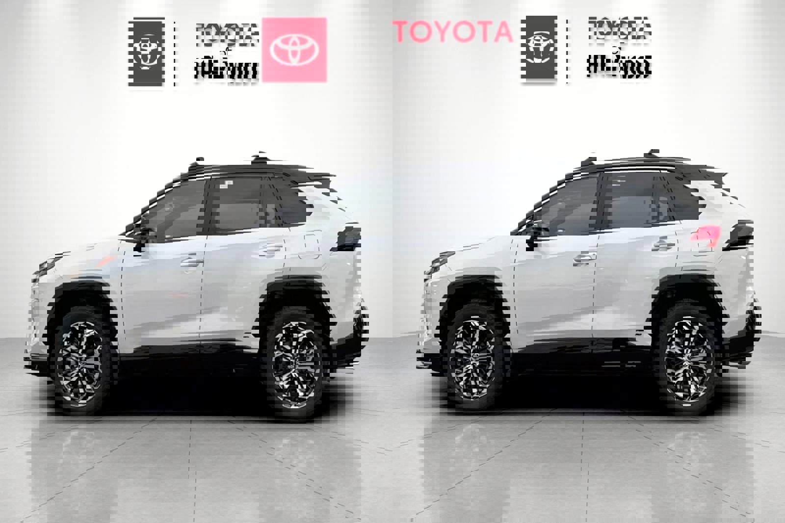 New 2025 Toyota RAV4 XSE image 9