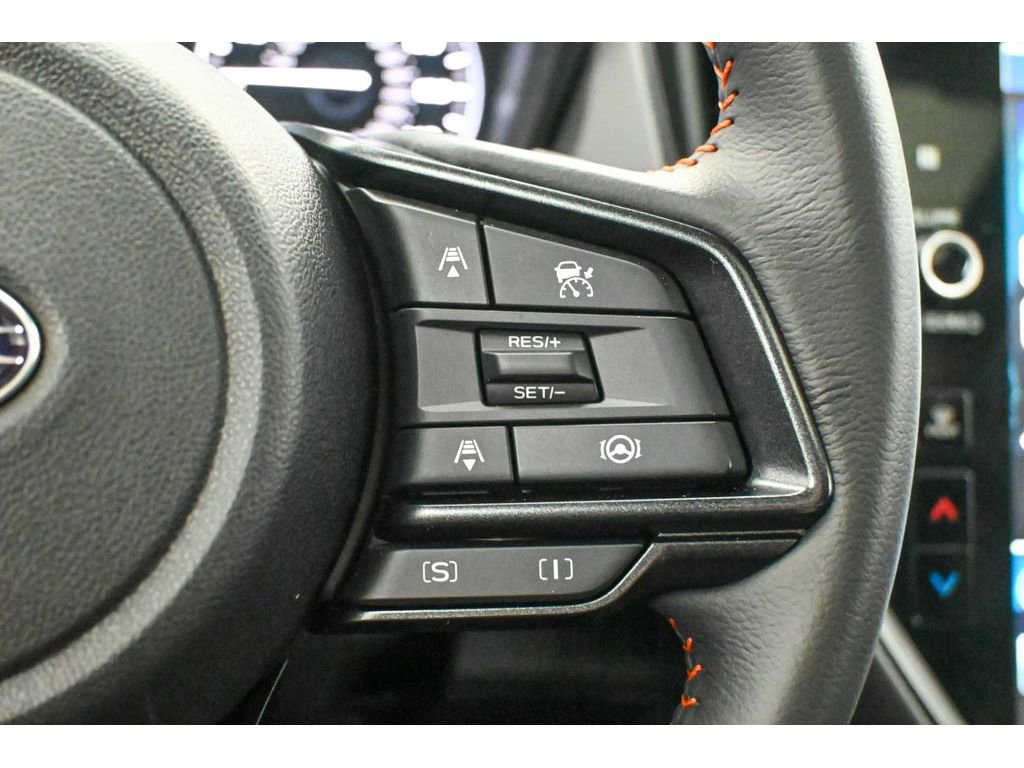 Used 2025 Subaru Crosstrek 2.5i Limited w/ Crosstrek Mirror Package image 23