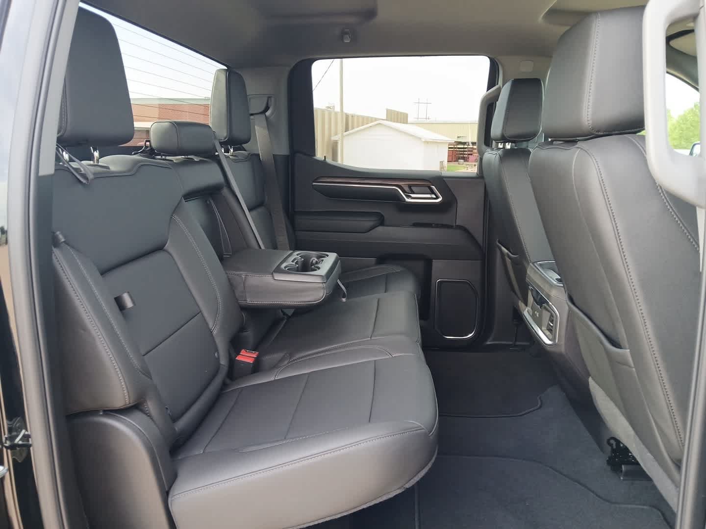 Used 2024 GMC Sierra 1500 SLT w/ SLT Premium Package AWD/4WD image 58