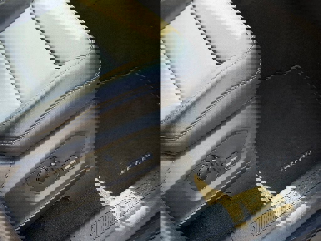 Certified 2023 Ford Explorer XLT w/ Equipment Group 202A image 14