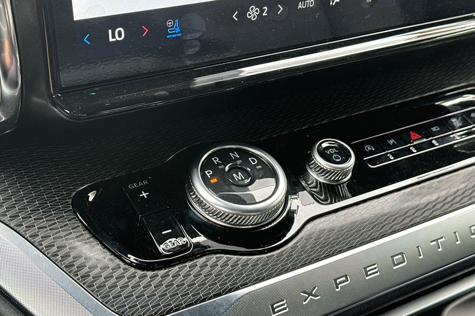 New 2026 Ford Expedition Max Platinum w/ Stealth Appearance Package image 23