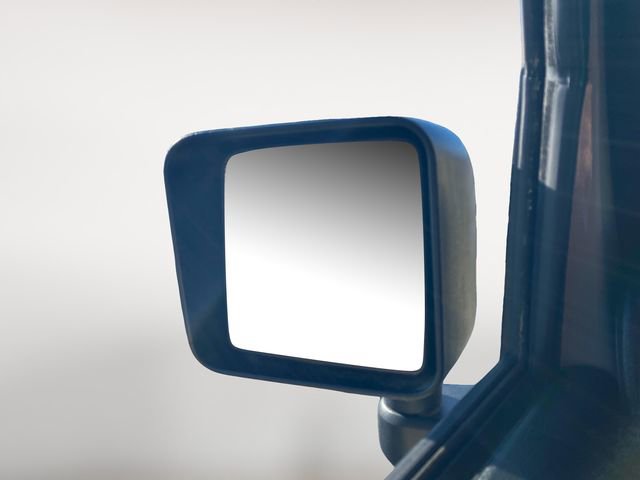 Used 2017 Jeep Wrangler Unlimited Rubicon w/ Cold Weather Group image 27