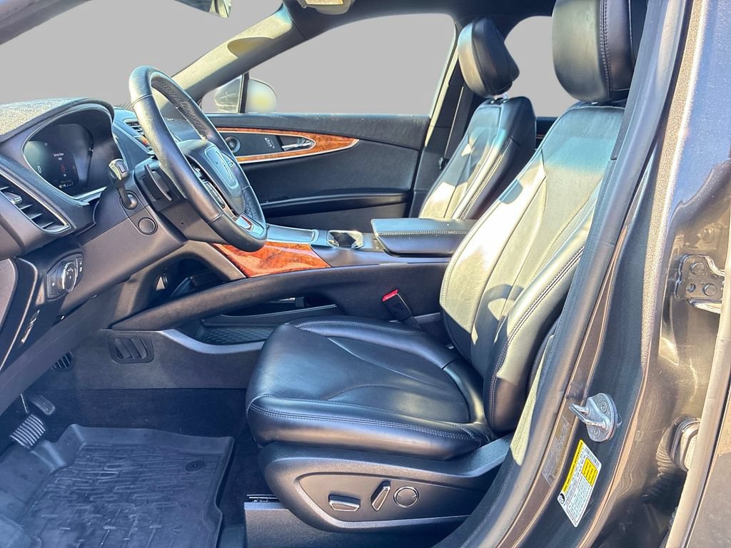 Used 2020 Lincoln Nautilus Reserve AWD/4WD image 24