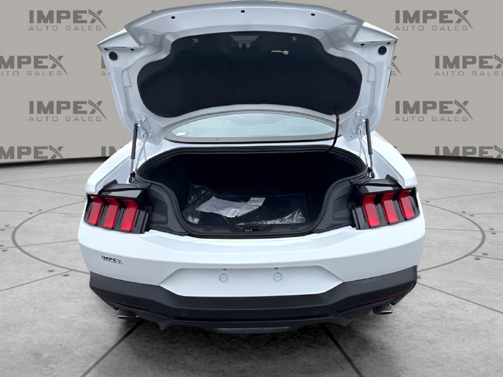 Used 2026 Ford Mustang Coupe RWD image 24