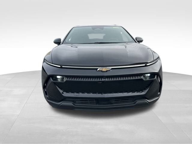 New 2026 Chevrolet Equinox EV LT image 8