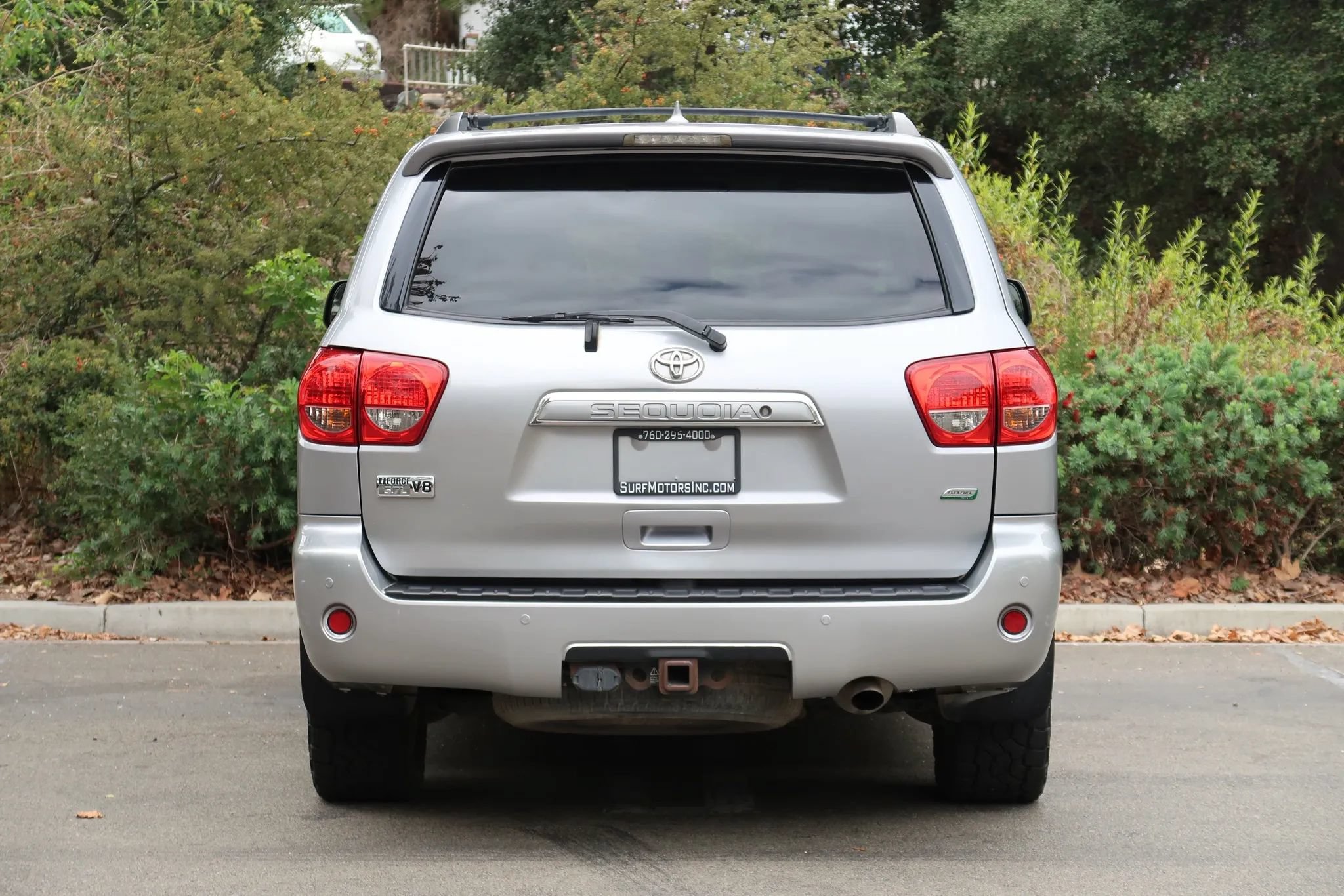 Used 2017 Toyota Sequoia Limited w/ Safety & Convenience Package AWD/4WD image 10