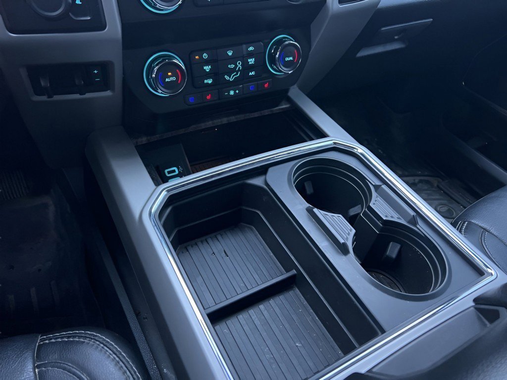 Used 2019 Ford F350 Lariat w/ Lariat Value Package image 26