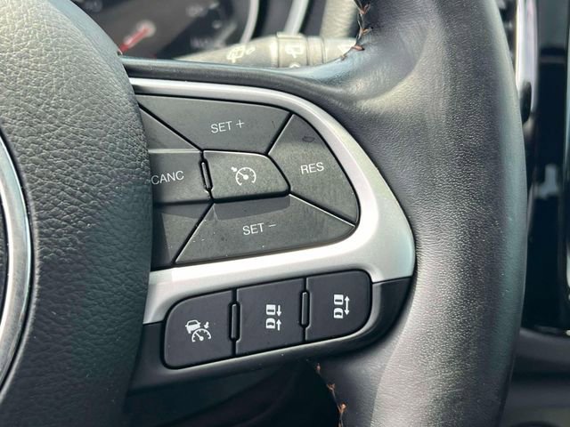 Used 2021 Jeep Compass Limited w/ Sun and Sound Group AWD/4WD image 23