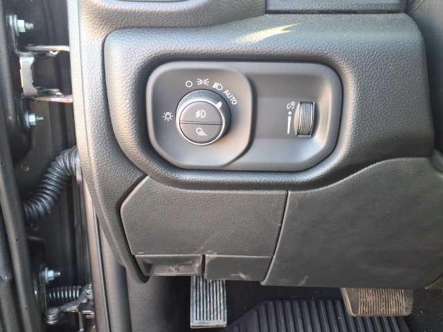 Used 2026 RAM 2500 Big Horn AWD/4WD image 16
