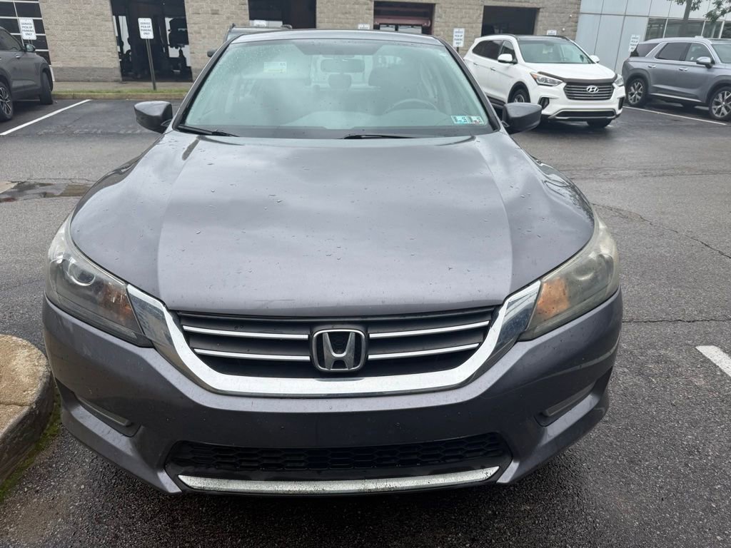 Used 2013 Honda Accord Sport image 2