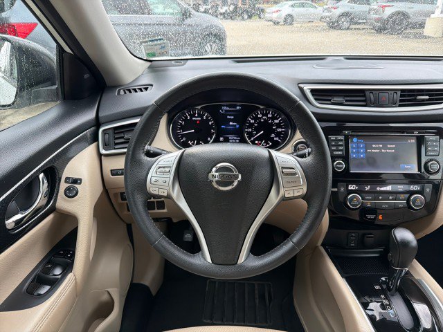 Used 2016 Nissan Rogue SL w/ SL Premium Package FWD image 16
