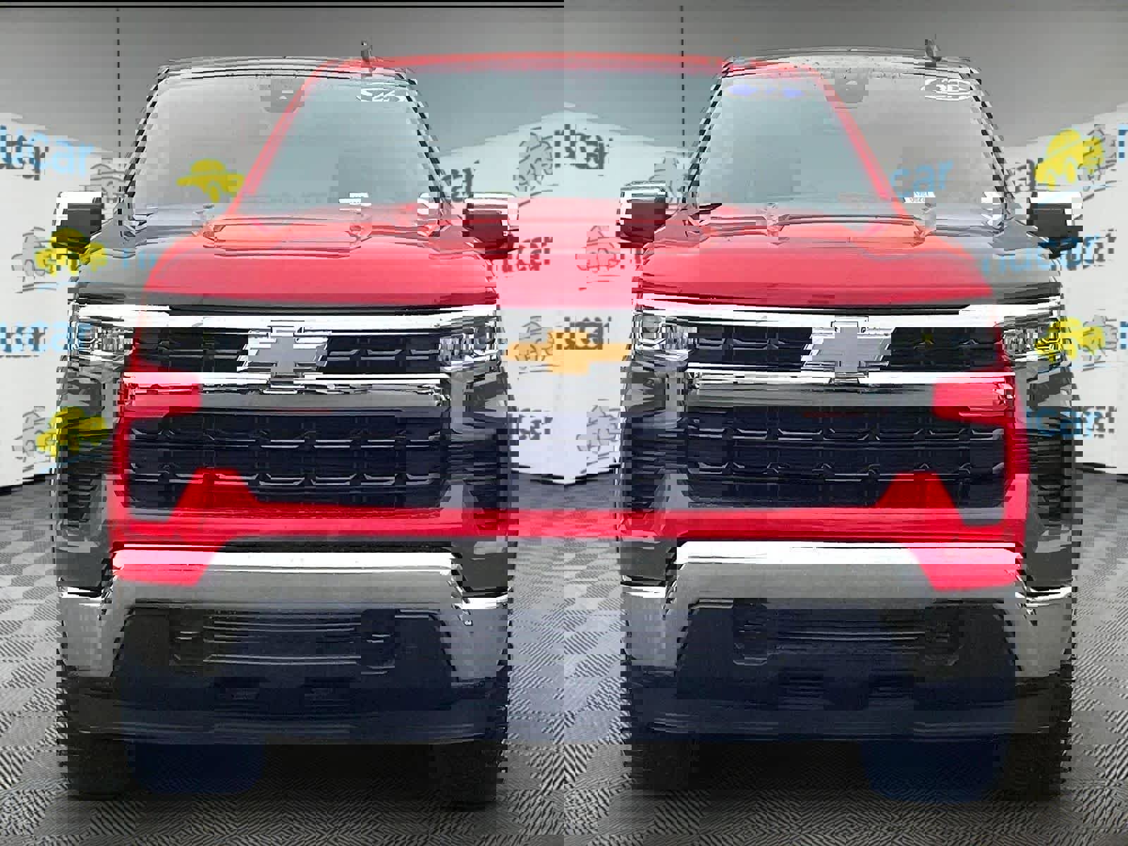 Used 2022 Chevrolet Silverado 1500 LT AWD/4WD image 2