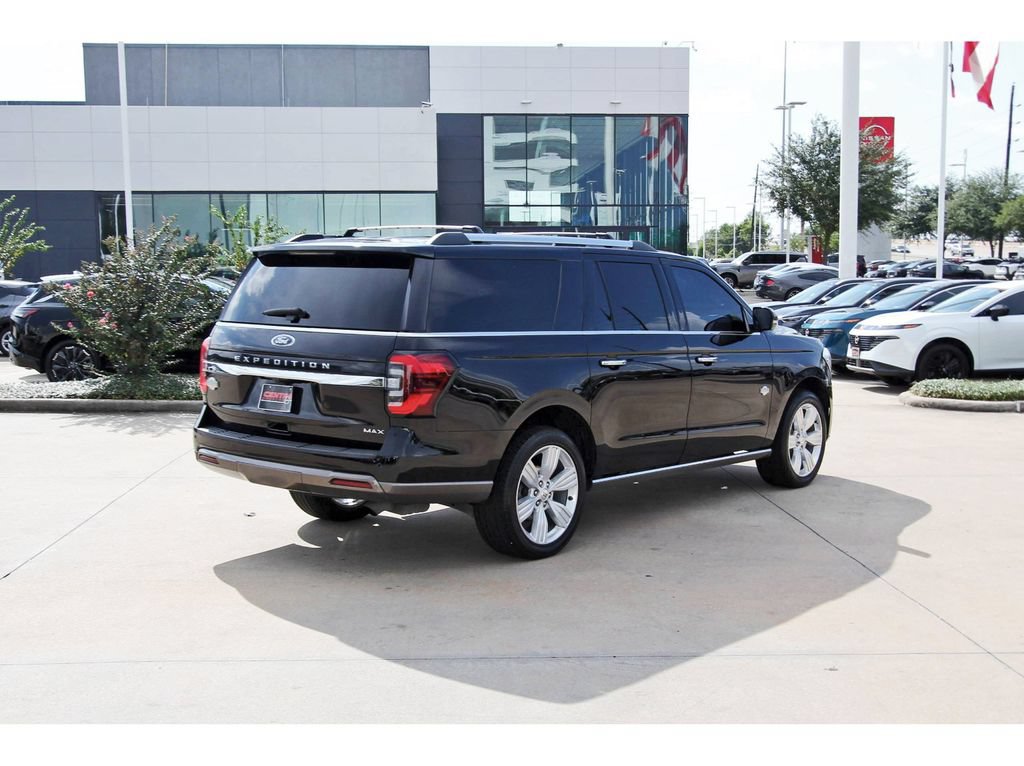 Used 2024 Ford Expedition Max King Ranch RWD image 4