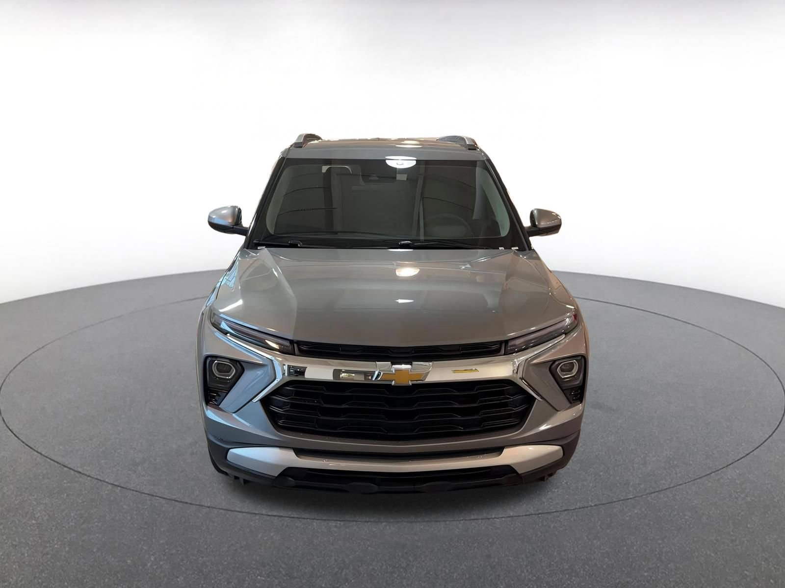 Used 2025 Chevrolet TrailBlazer LT image 4