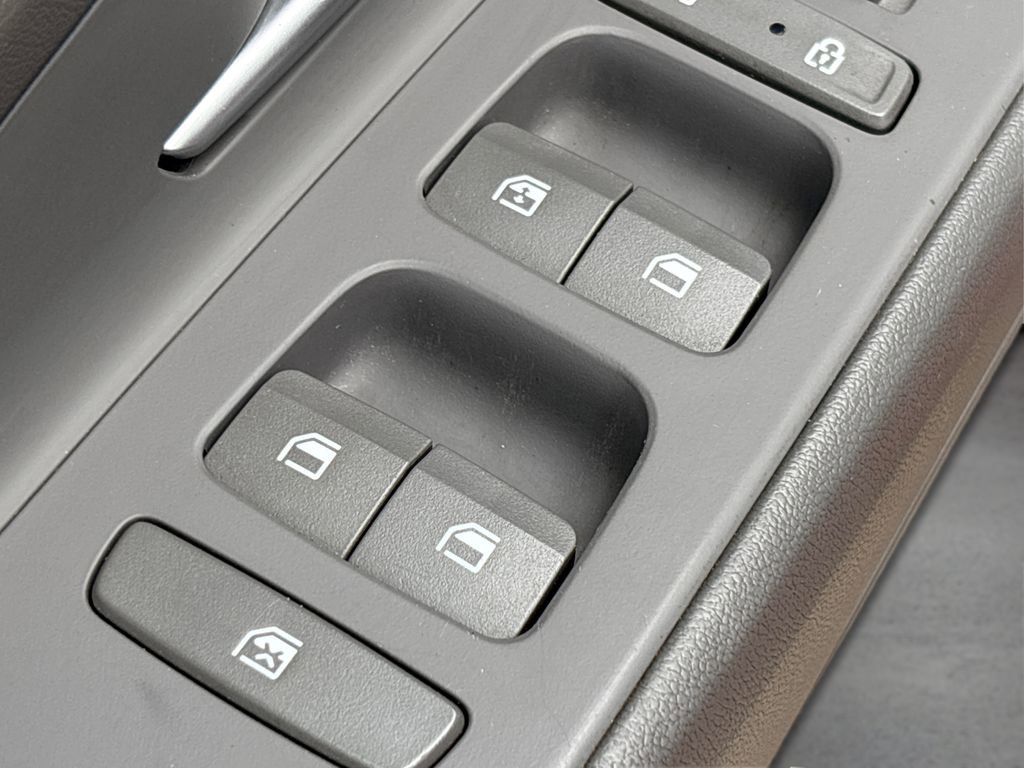 Used 2021 Hyundai Elantra SEL image 30