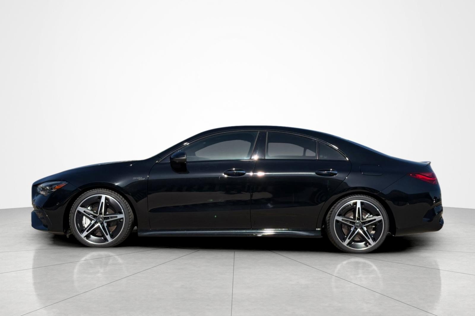 New 2025 Mercedes-Benz CLA 35 AMG 4MATIC image 2