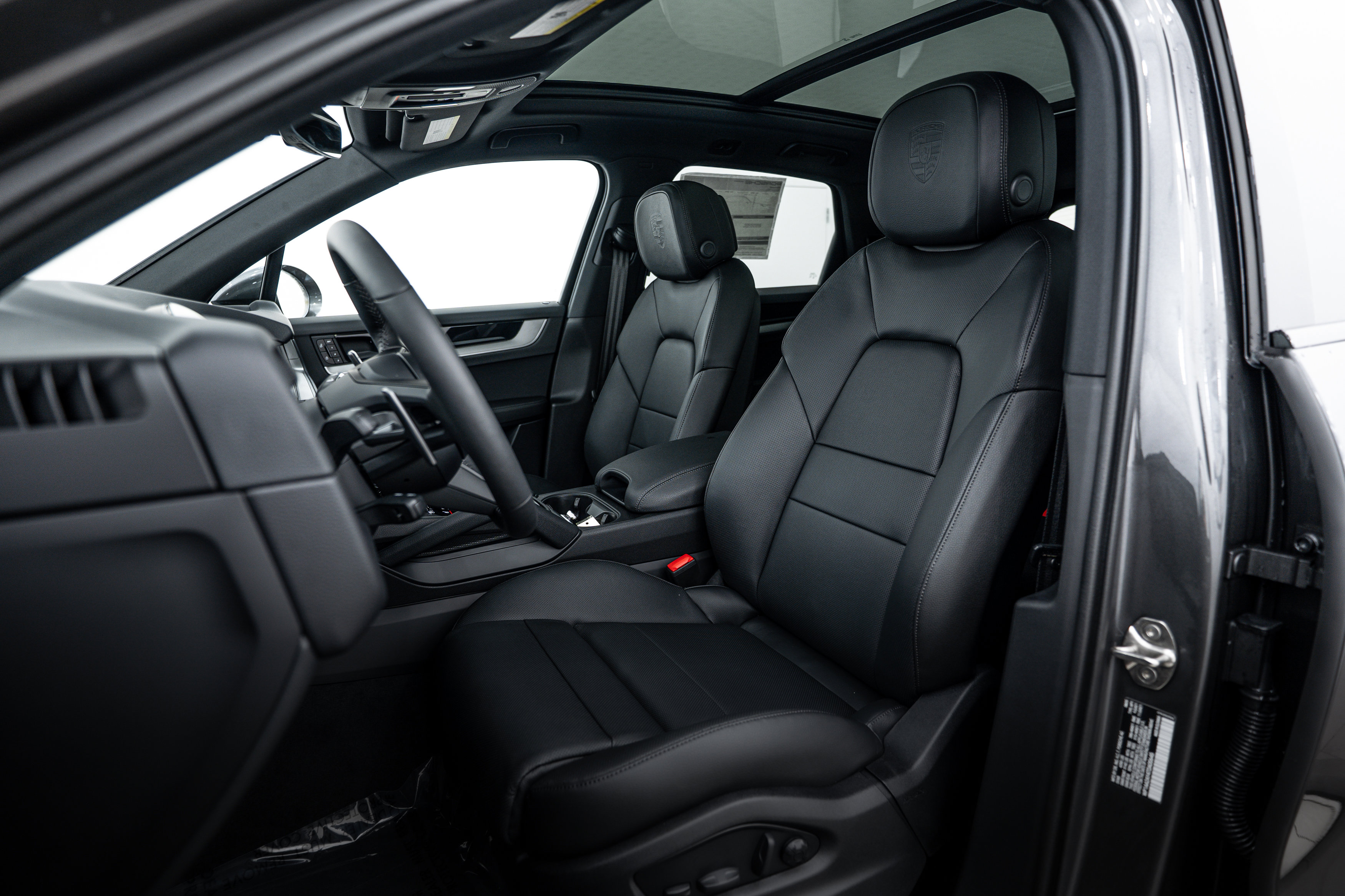 New 2026 Porsche Cayenne image 5