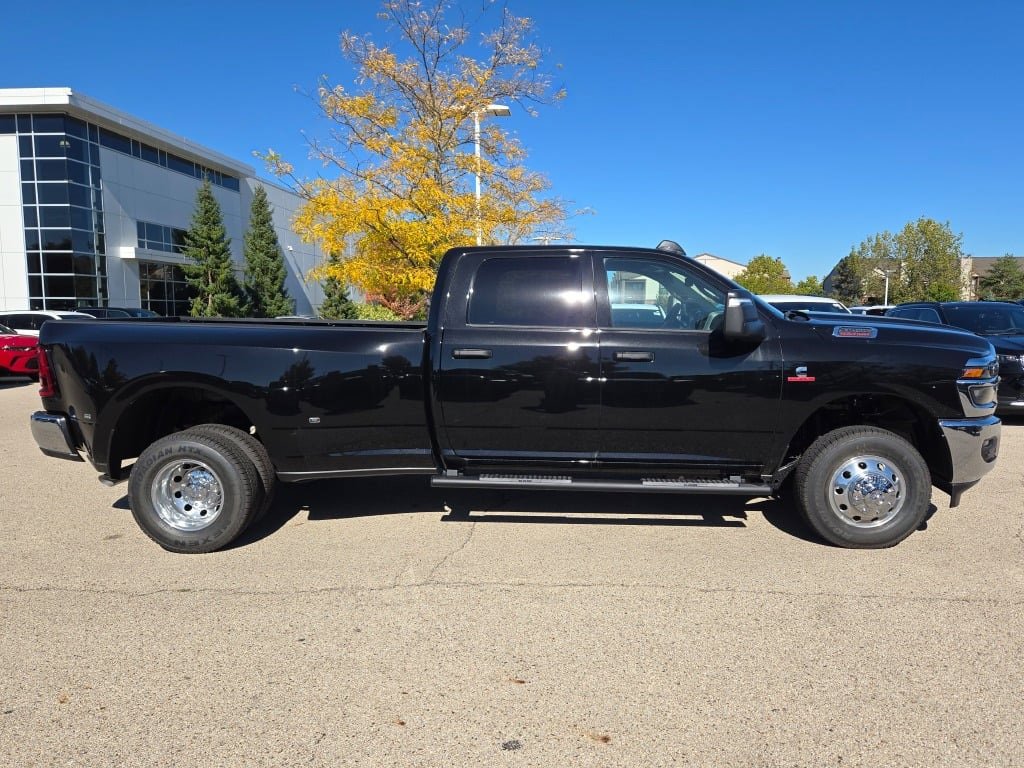 New 2026 RAM 3500 Tradesman image 6