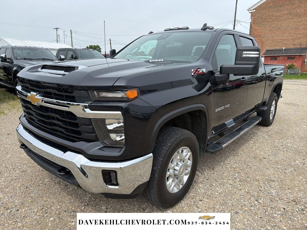 Used 2024 Chevrolet Silverado 2500 LT w/ All Star Edition AWD/4WD image 1