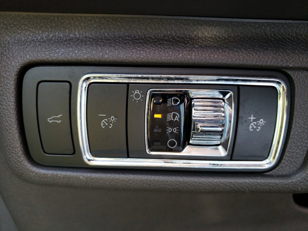 Used 2023 Lincoln Corsair AWD w/ Equipment Group 101A image 8