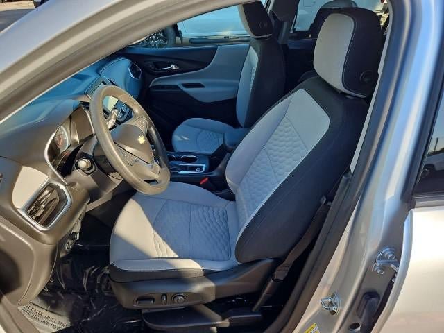 Used 2019 Chevrolet Equinox LS w/ LS Convenience Package FWD image 18