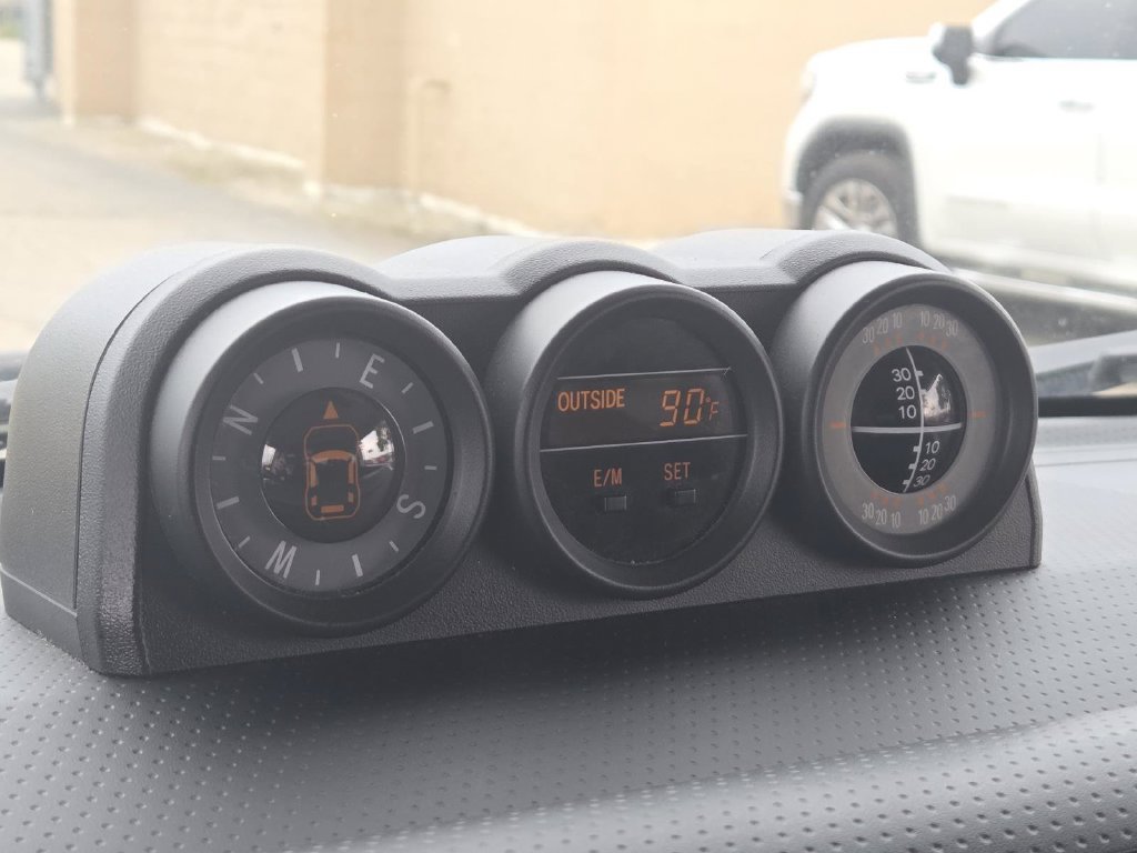 Used 2014 Toyota FJ Cruiser 4WD w/ Upgrade Package image 7