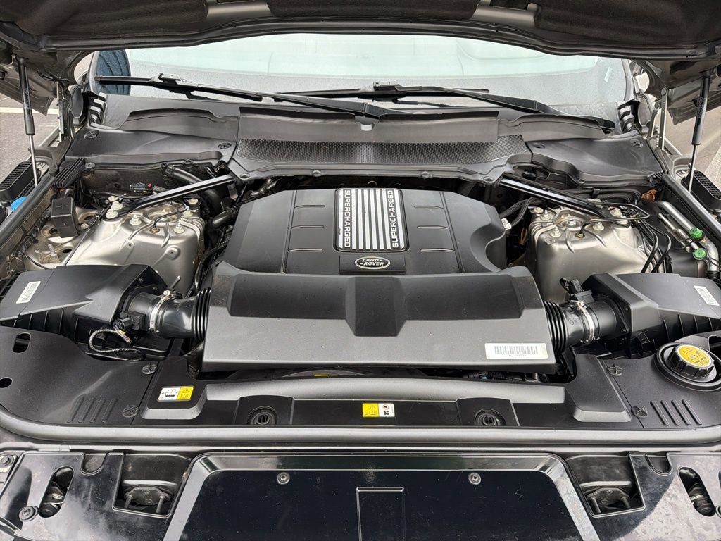 Used 2018 Land Rover Range Rover Sport HSE image 28