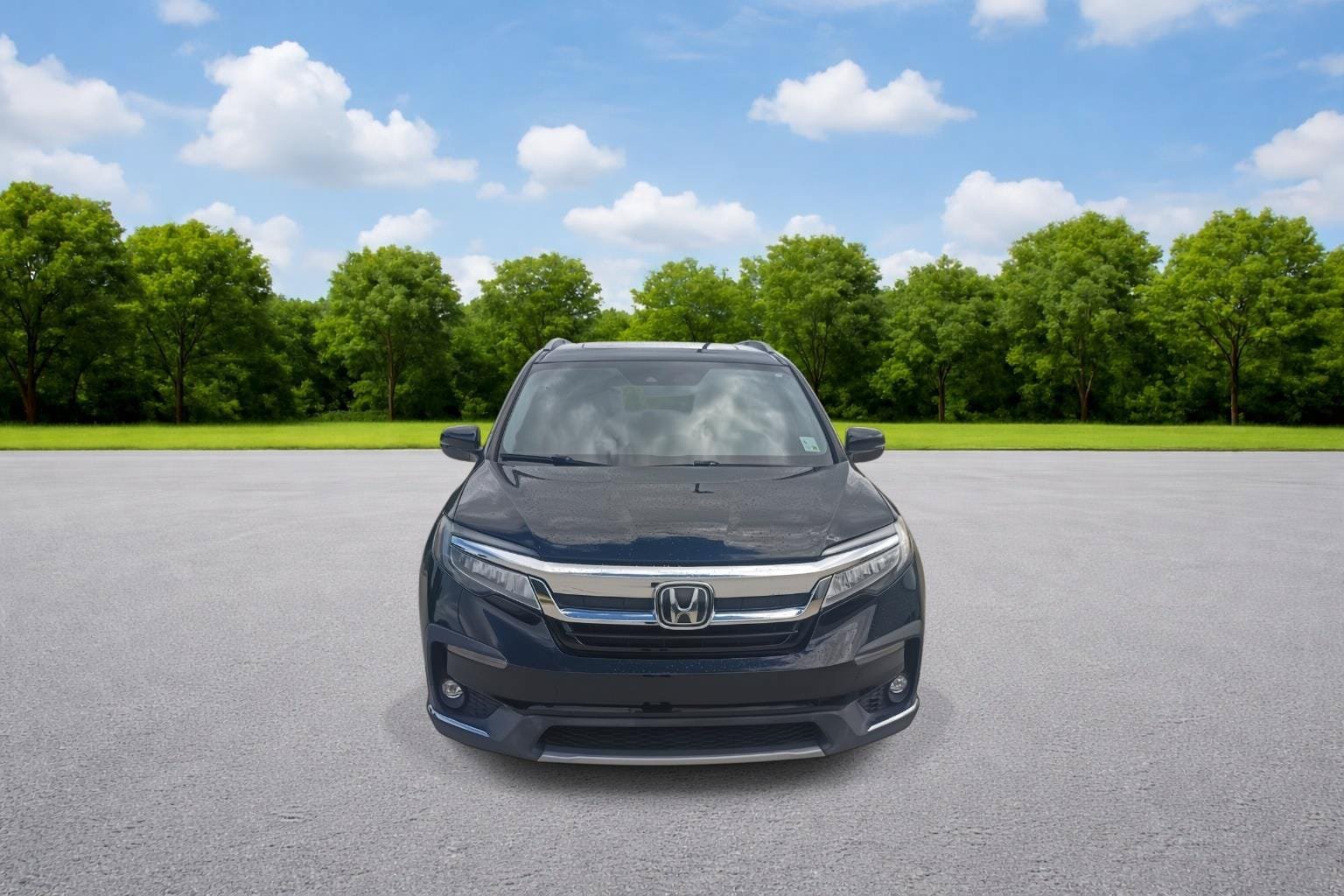 Used 2019 Honda Pilot Touring image 2