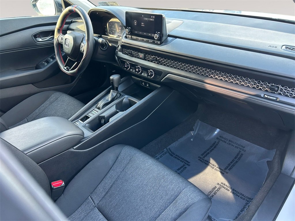 Used 2025 Honda Accord LX image 15
