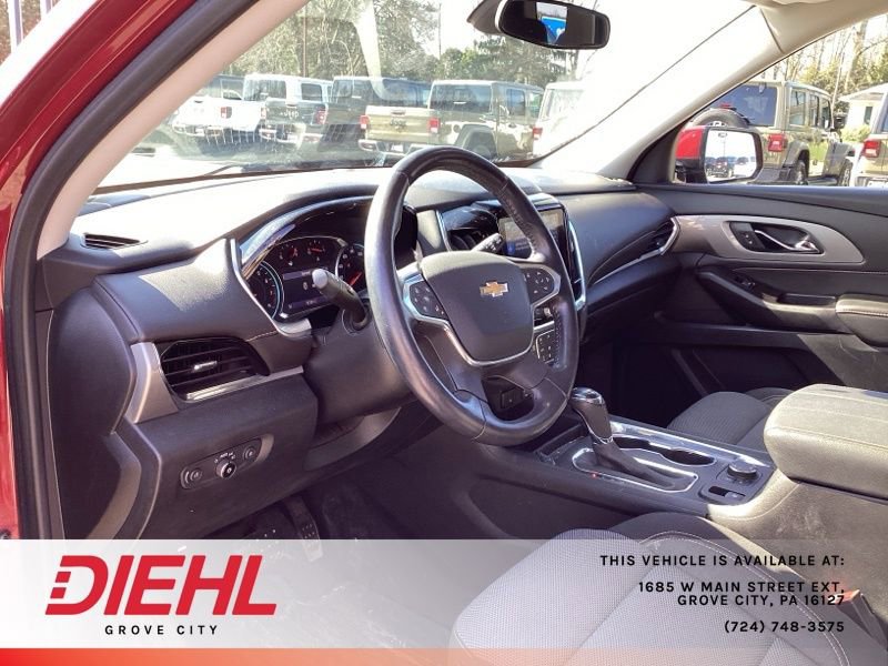 Used 2020 Chevrolet Traverse LT w/ Driver Confidence II Package image 22