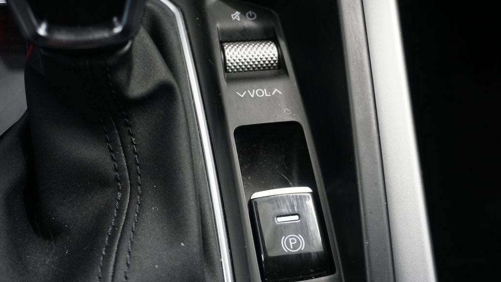 Used 2024 Dodge Hornet GT w/ GT Blacktop Package image 44