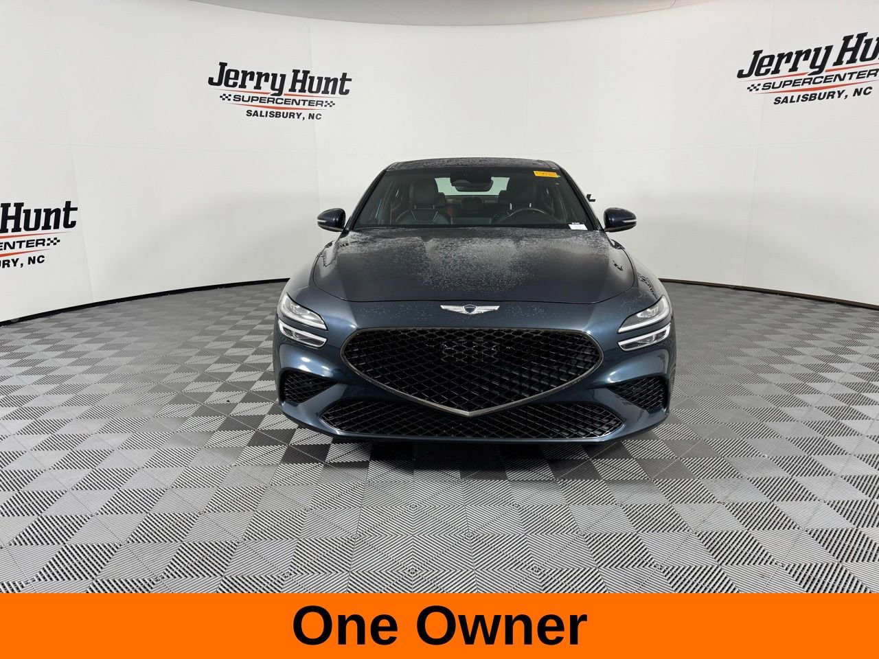 Used 2023 Genesis G70 2.0T w/ Sport Prestige Package image 5