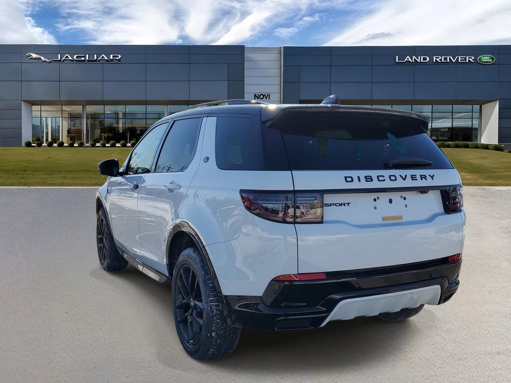Used 2026 Land Rover Discovery Sport Landmark AWD/4WD image 2