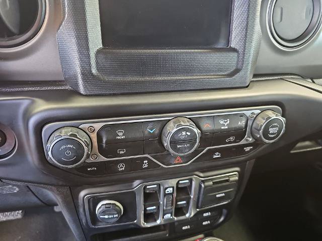 Used 2023 Jeep Wrangler Unlimited Sport AWD/4WD image 19