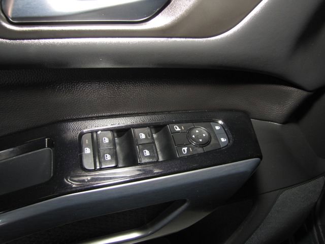 Used 2023 Nissan Pathfinder SL FWD image 11