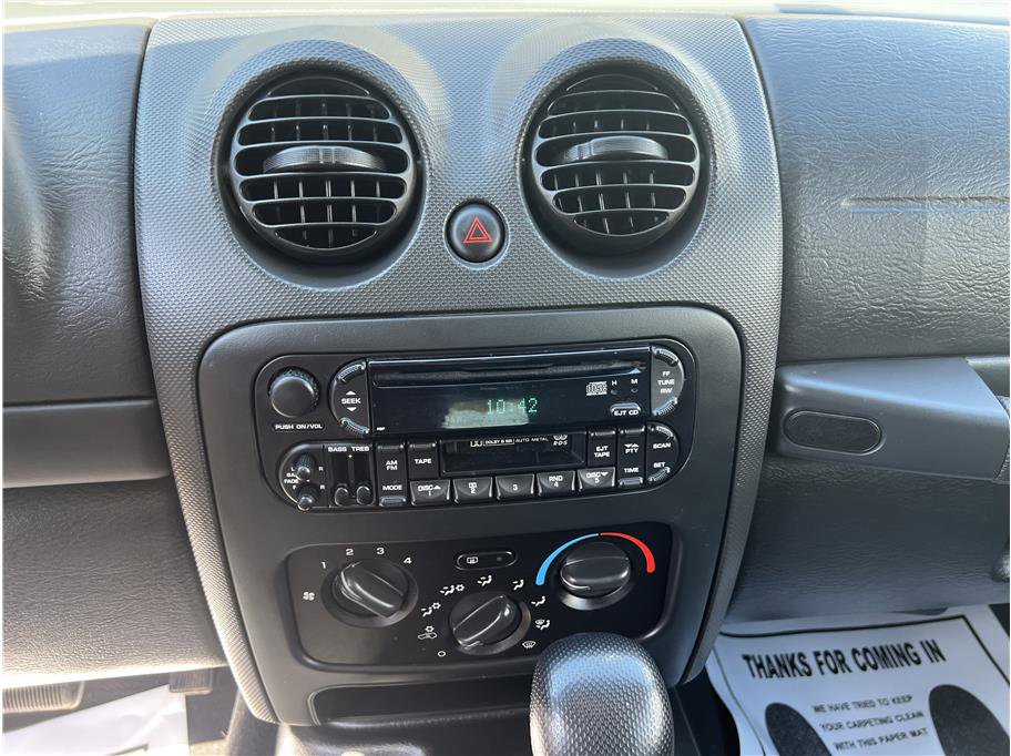 Used 2004 Jeep Liberty Sport w/ PWR Convenience Group AWD/4WD image 12