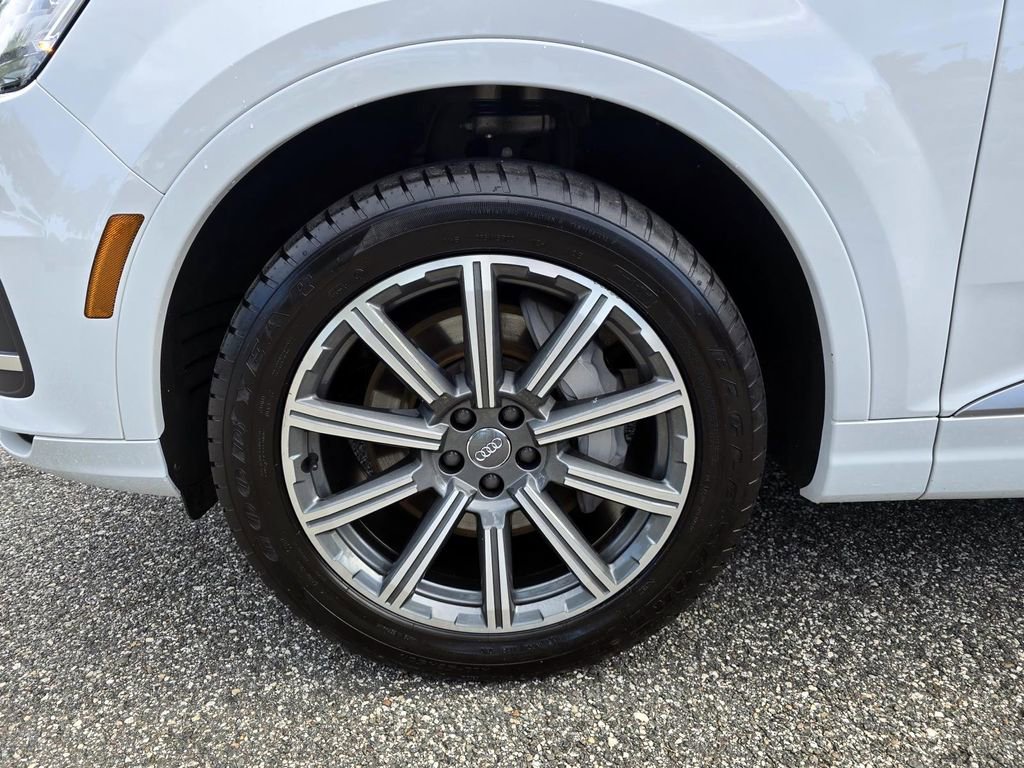 Used 2019 Audi Q7 2.0T Premium Plus w/ Premium Plus Package image 44