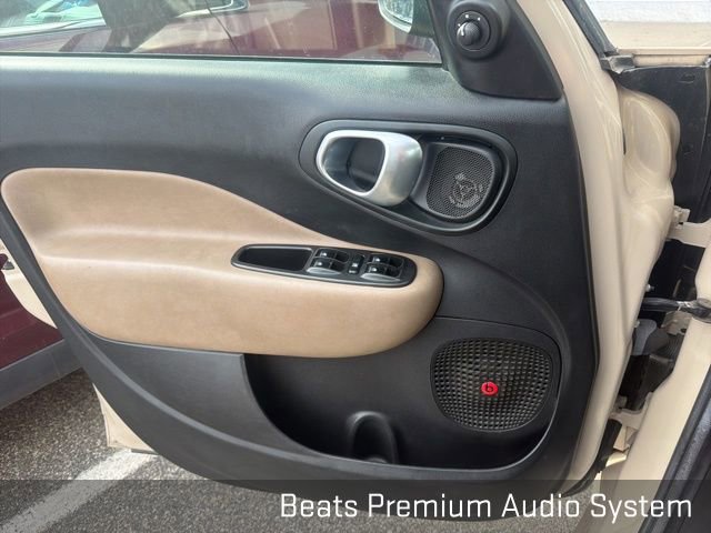 Used 2015 FIAT 500L Lounge image 10