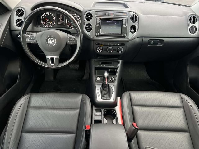 Used 2017 Volkswagen Tiguan Wolfsburg Edition image 12