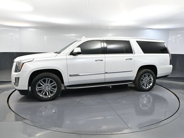 Used 2017 Cadillac Escalade ESV 4WD image 10