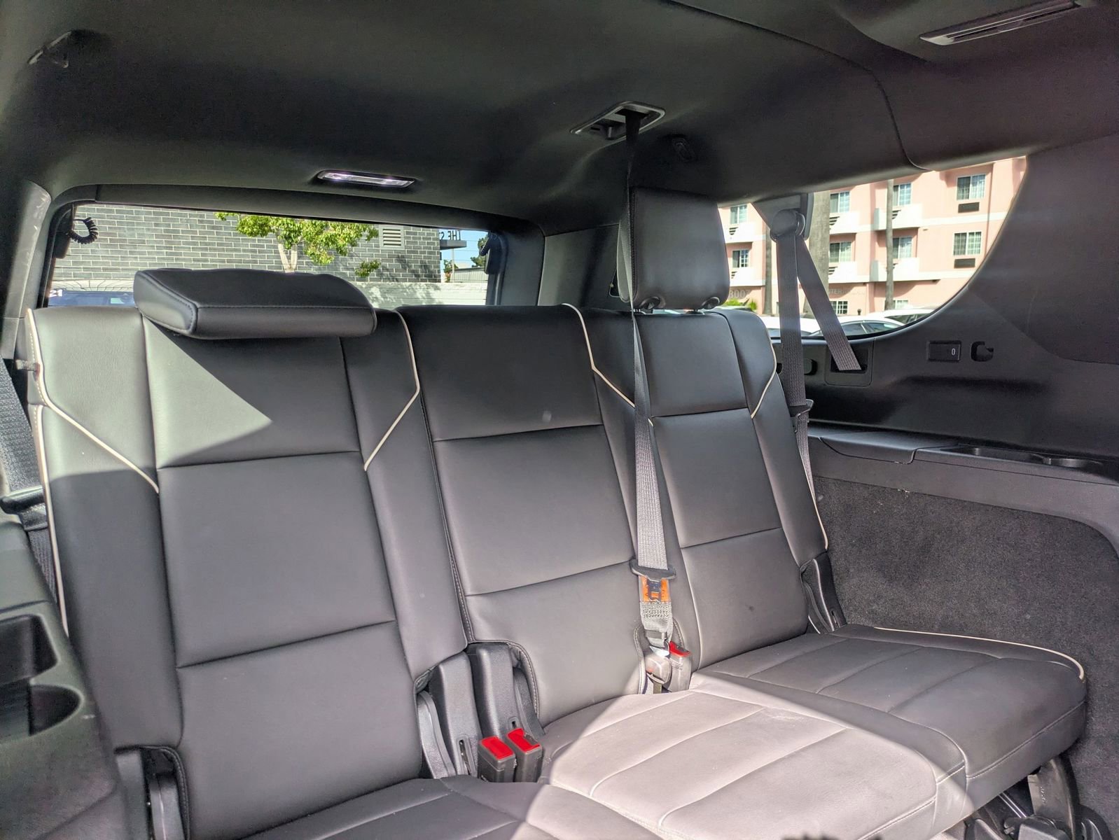 Used 2021 Cadillac Escalade ESV Sport w/ Driver Assist Tech Package AWD/4WD image 32