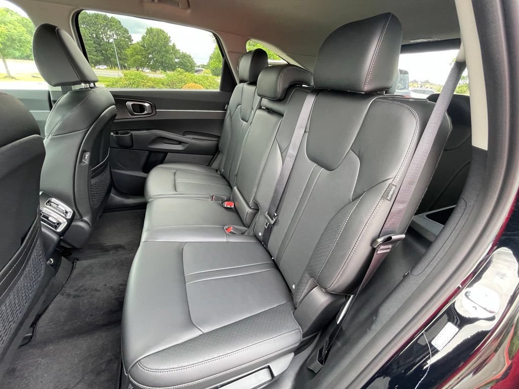 New 2026 Kia Sorento S FWD image 25