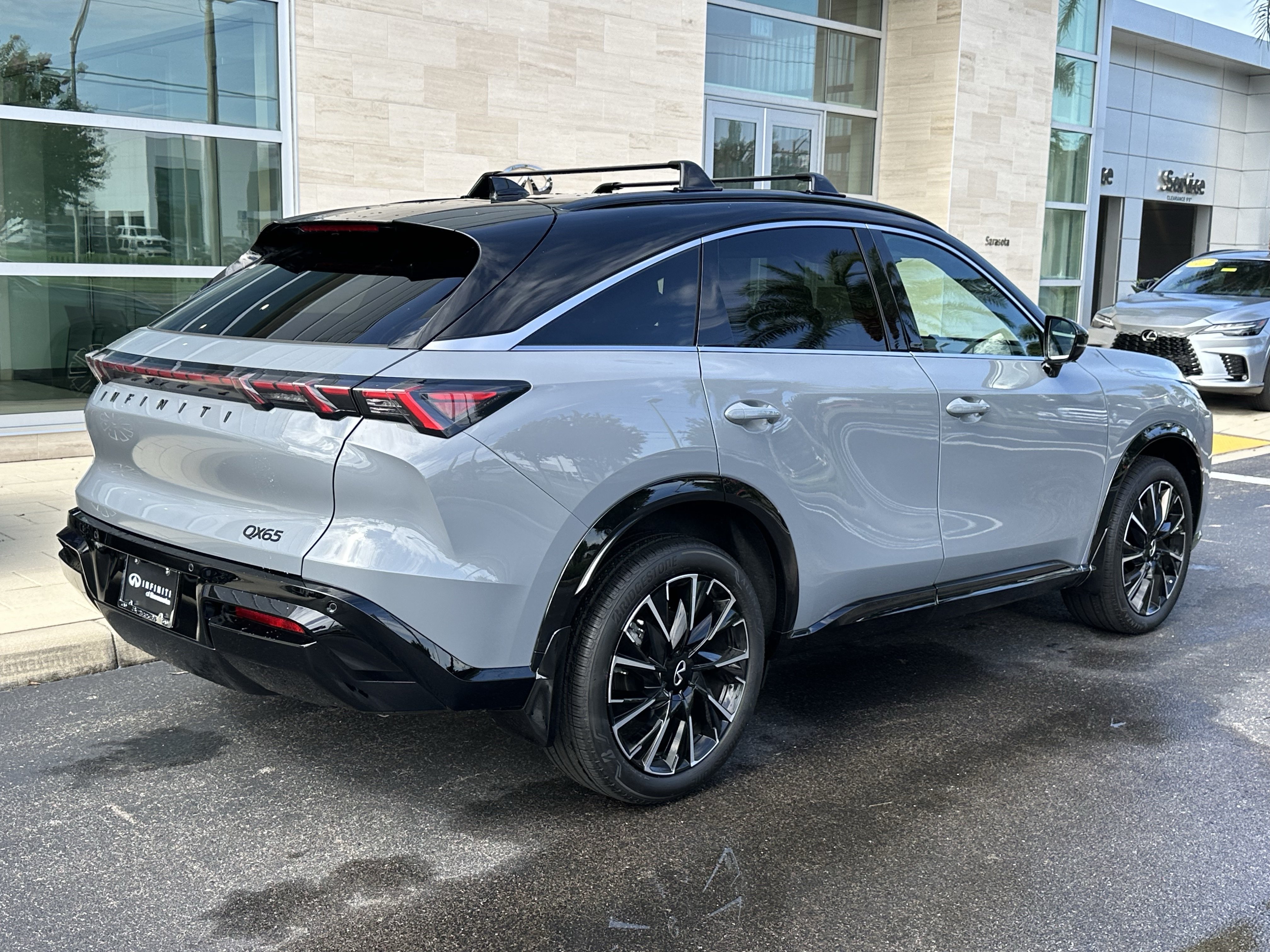 New 2027 INFINITI QX65 Autograph AWD/4WD image 4