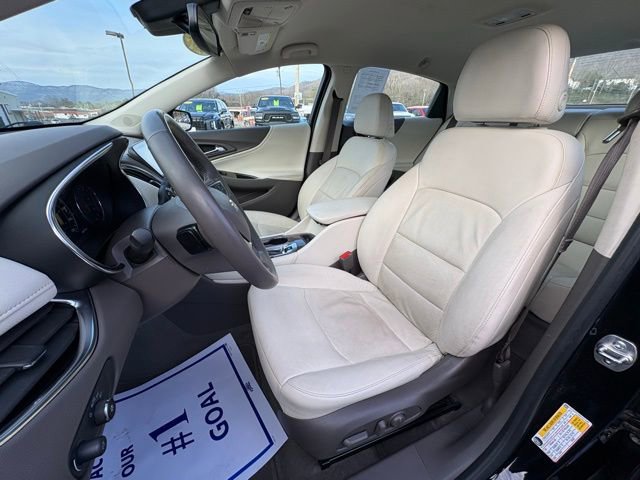 Used 2024 Chevrolet Malibu LT image 27