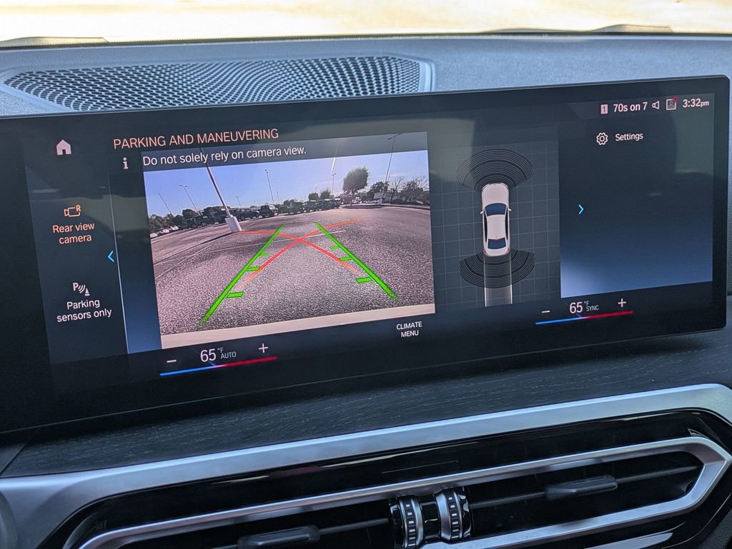 Used 2024 BMW 330i Sedan w/ M Sport Package image 23