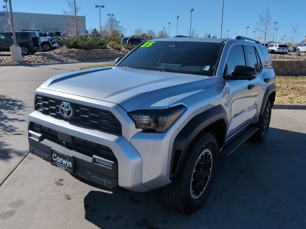 Used 2025 Toyota 4Runner TRD Off-Road Premium AWD/4WD image 3