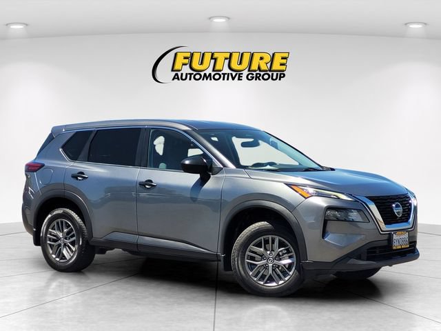 Used 2021 Nissan Rogue S FWD image 1