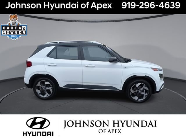Certified 2023 Hyundai Venue Limited w/ Cargo Package image 10