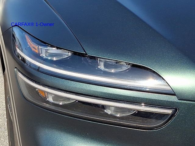 Used 2023 Genesis GV70 3.5T Sport w/ Sport Prestige Package image 10